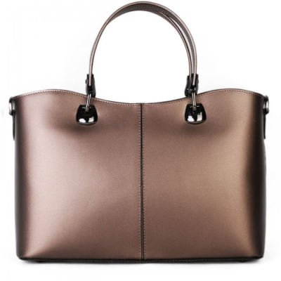Jsou kožené kabelky moderní?