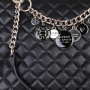 Elegantní značkové kabelky pro dámy Guess Vg710723