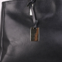 Luxusní dámské černé kožené kabelky pina
